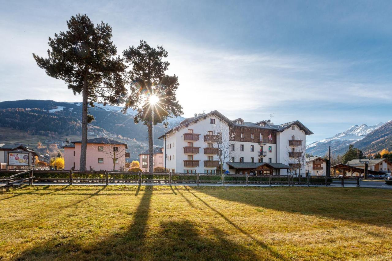 Hotel Villa Rina ボルミオ エクステリア 写真
